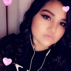 Meet your Posher, Karina lizeth